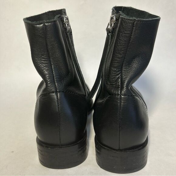Topshop Leather Boots Women’s Size 39 Black With Metal Accent buttons - Picture 5 of 9